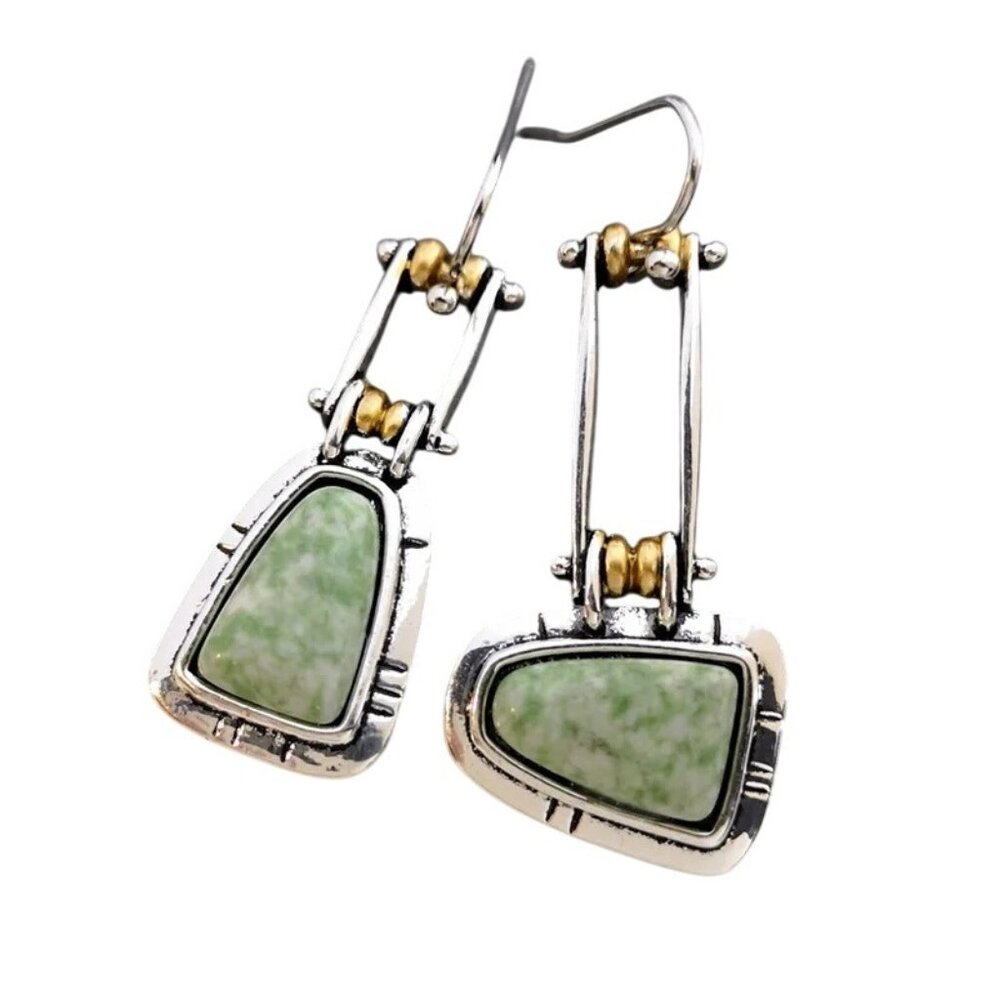 Artisan Style Earrings Green Gemstone Chandelier Gold Silver Tone 1.5"